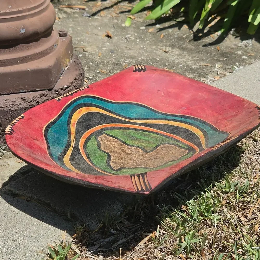 Vtg African Hand-Carved Handpainted Custom Wooden Bowl